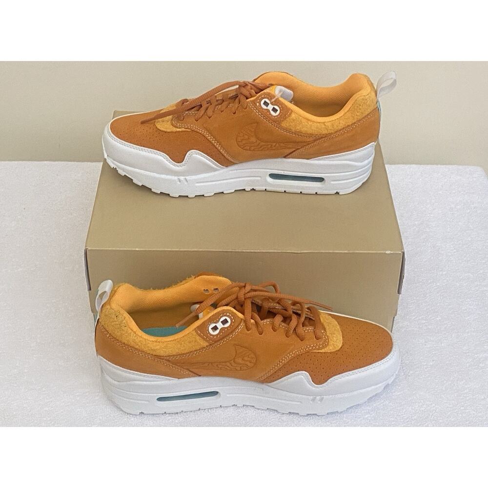 Nike Women’s Serena Williams Design Crew x Air Max 1 Monarch Shoes Activewear - Picture 2 of 5